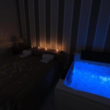 Hotel Holiday Фоджа Екстериор снимка