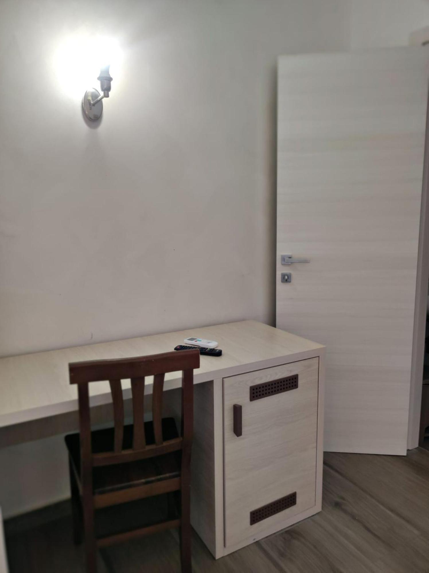 Hotel Holiday Фоджа Екстериор снимка
