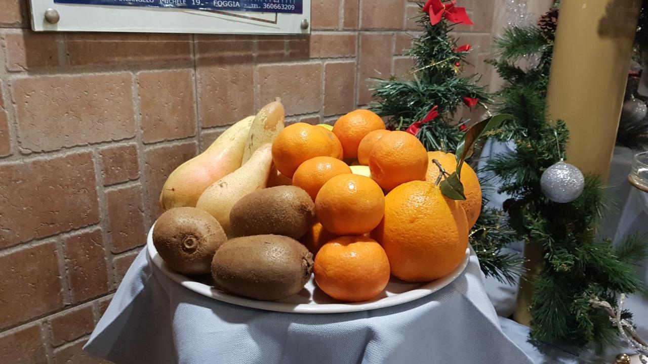 Hotel Holiday Фоджа Екстериор снимка